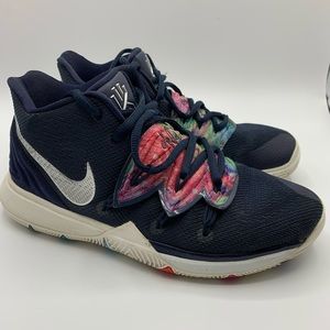 Kids Nike Kyrie 5 Basketball Shoes
